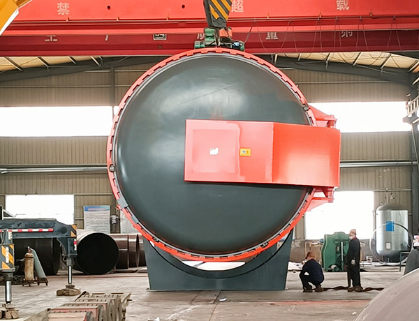 船用靠球单开门硫化罐 船用靠球单开门硫化罐